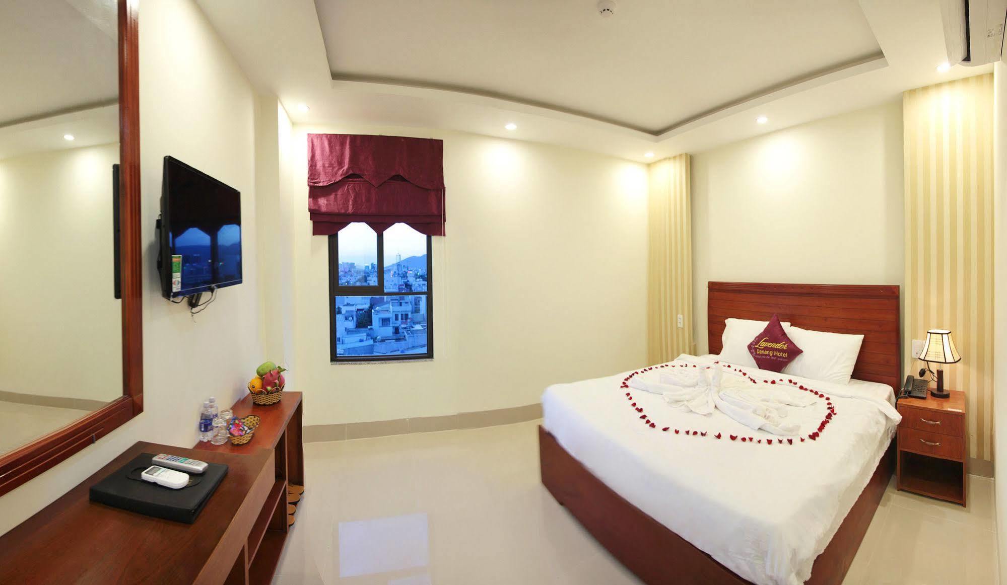 Lavender Danang Hotel Extérieur photo